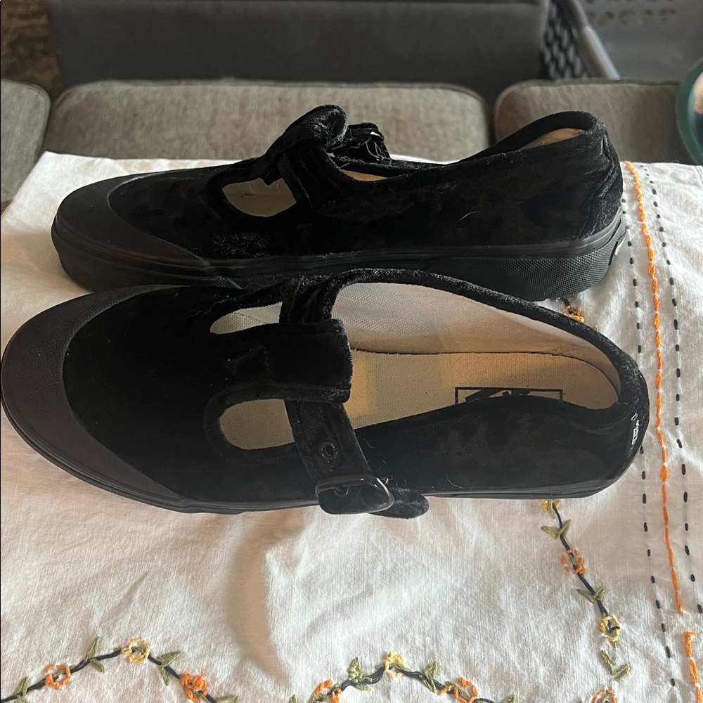 Vans velvet t strap shoes - Picture 3 of 6